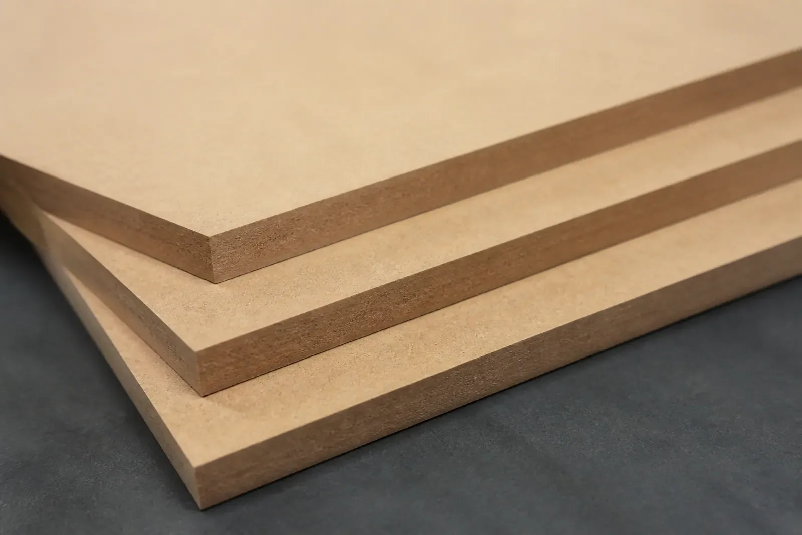 Thin HDF board samples with dense fiber edges